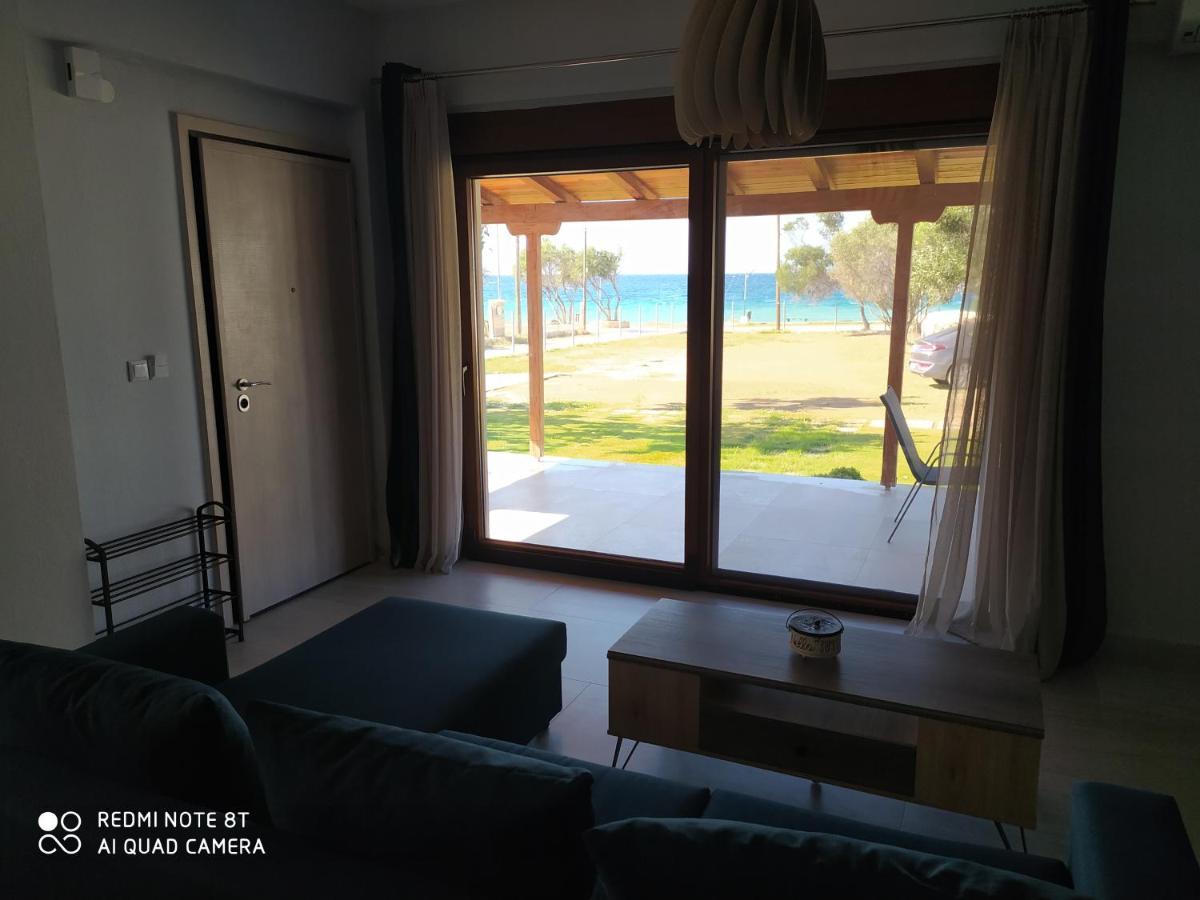 Lavender And Sea Villa เนอาโปติไดอา ภายนอก รูปภาพ